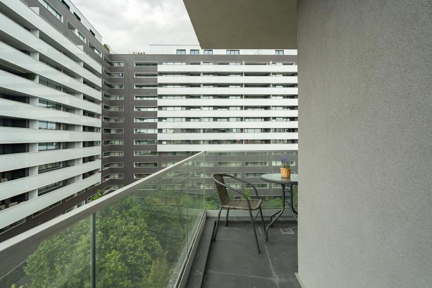 Apartament cu 2 camere decomandat, mobilat în Băneasa