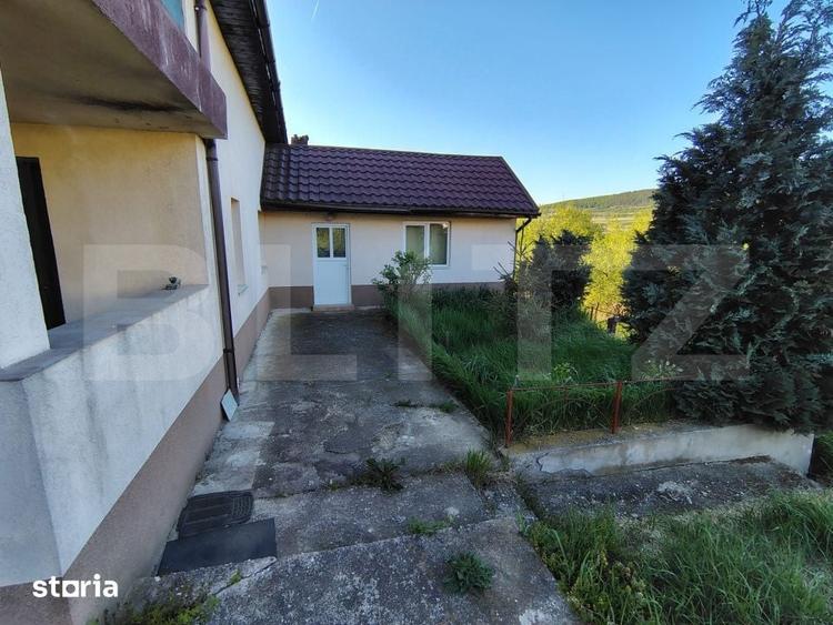 Casă cu 4 camere cu Teren 3271 Mp în Feleacu