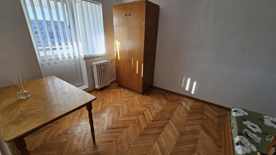 ULTRACENTRAL - 3cam, 2bai,3balc, 1A, dec,6/8 mob+utilat - 55 - 10