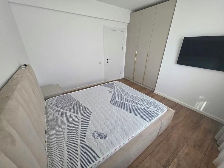 Casă individuală cu 5 camere cu Canalizare în Tunari
