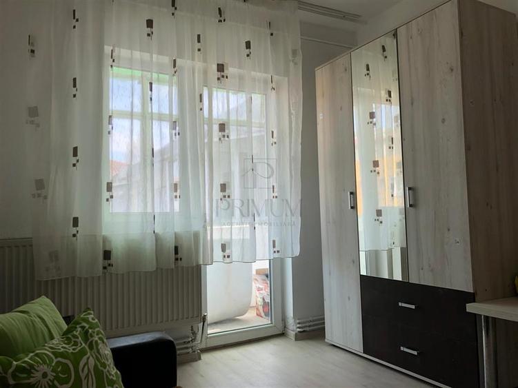 Apartament cu 2 camere decomandat în Olimpia-Stadion