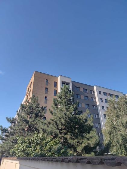 Apartament cu 2 camere decomandat în Berceni