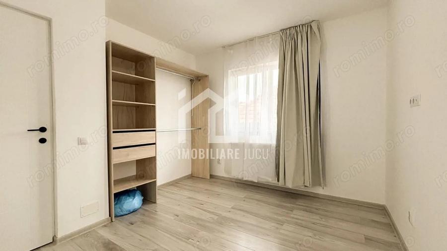 Casă cu 3 camere cu Teren 160 Mp în Jucu