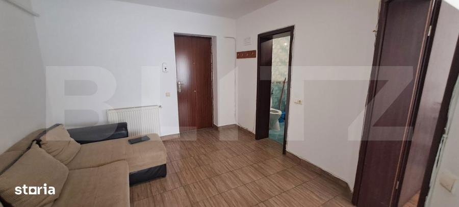 Garsonieră decomandată, mobilată în Florești