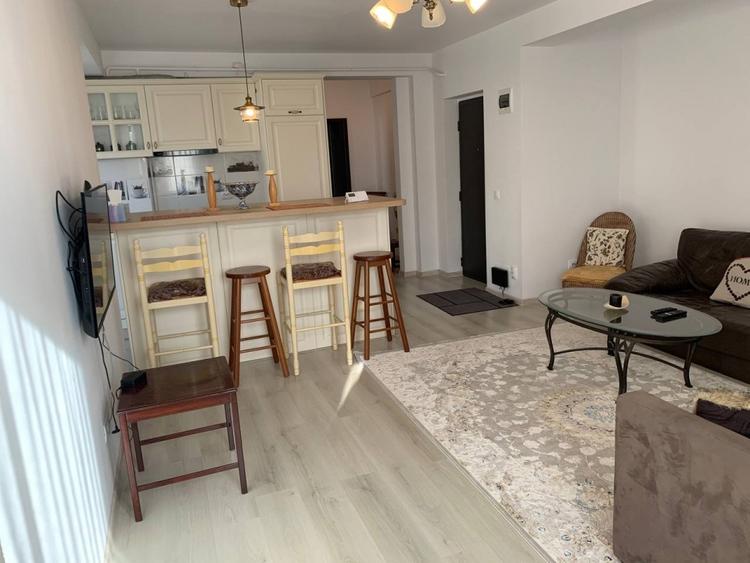 Apartament cu 2 camere decomandat, mobilat în Moara de Vânt
