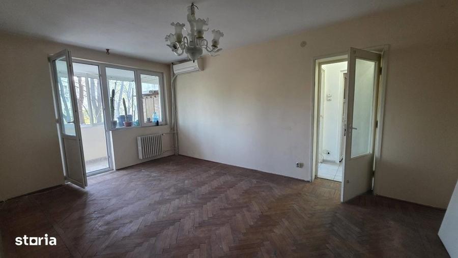 Apartament cu 2 camere semidecomandat în Câmpia Libertății
