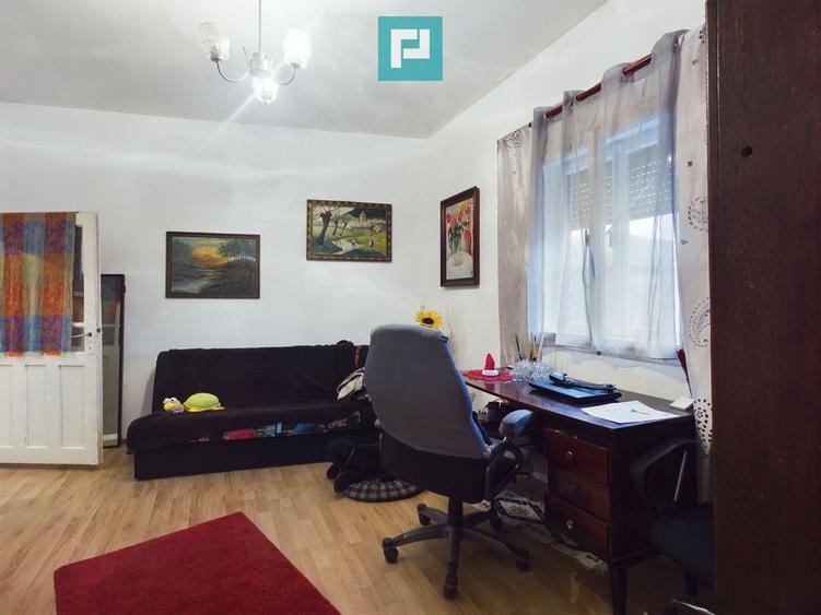 Casă cu 5 camere cu Teren 4320 Mp în Lalașinț