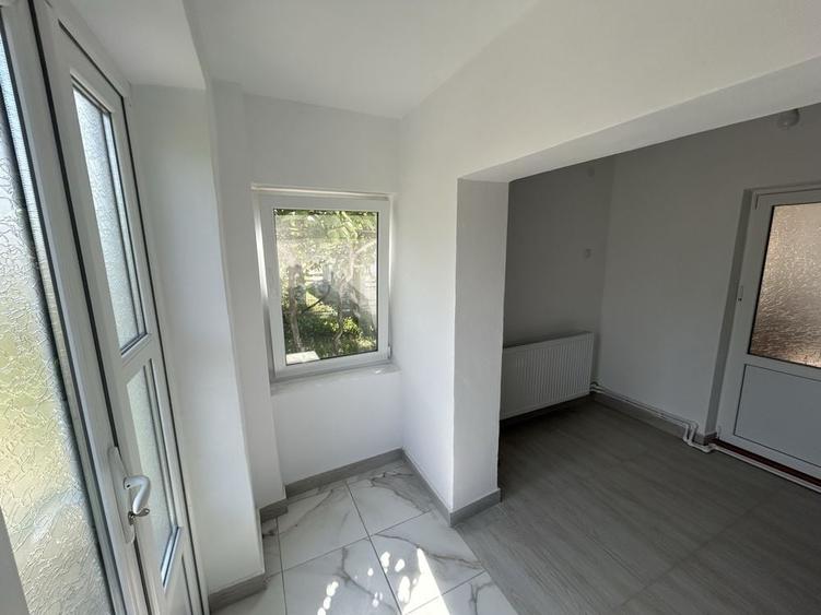 Casă cu 3 camere în Central
