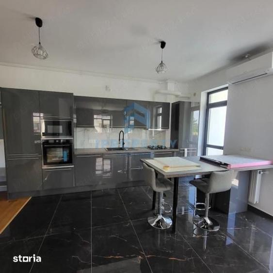Apartament cu 2 camere semidecomandat, mobilat în Străulești