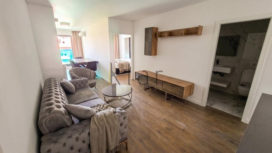 Apartament cu 2 camere semidecomandat, mobilat în Zorilor