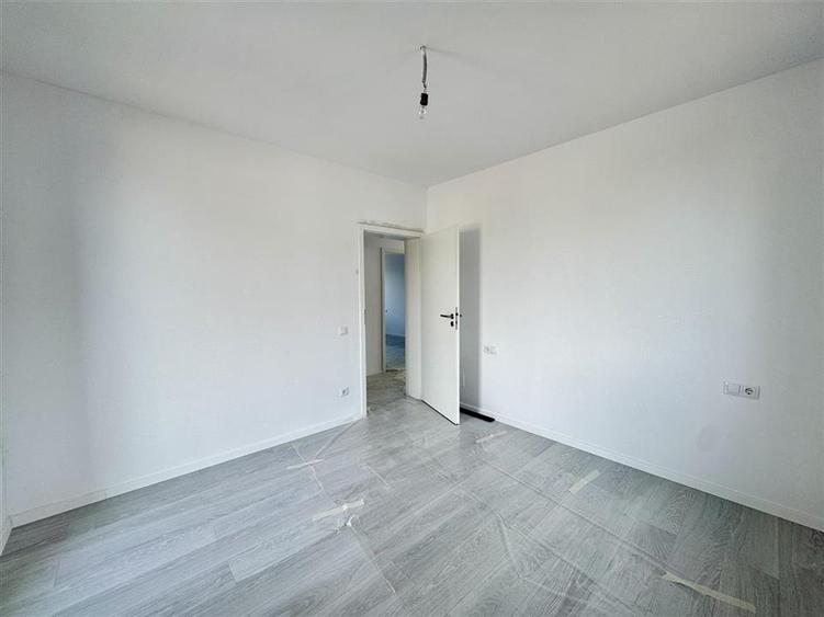 Casă individuală cu 4 camere cu Teren 500 Mp în Sânpetru