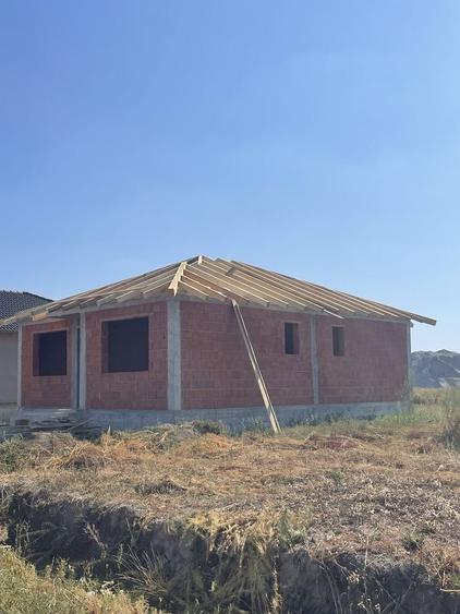 Casa la rosu Osorhei - 5