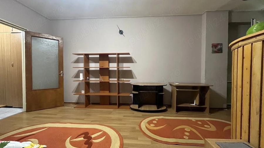 Garsonieră decomandată în Drumul Taberei