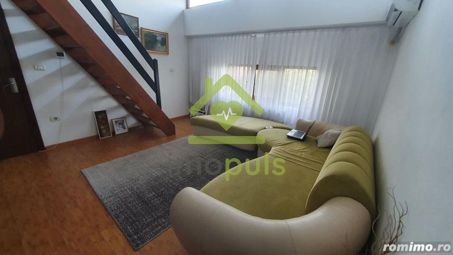Apartament cu 4 camere semidecomandat, mobilat în Girocului