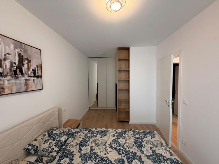 Apartament cu 2 camere semidecomandat în Theodor Pallady