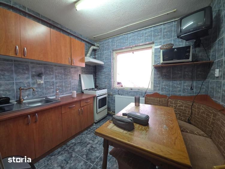 Apartament cu 3 camere decomandat în Militari