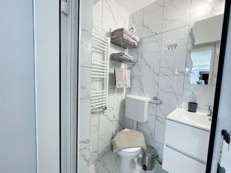 Apartament cu 2 camere semidecomandat în P-ța Mihai Viteazul - 8