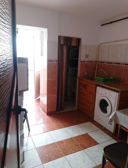 Apartament cu 2 camere decomandat în Unirii Sud