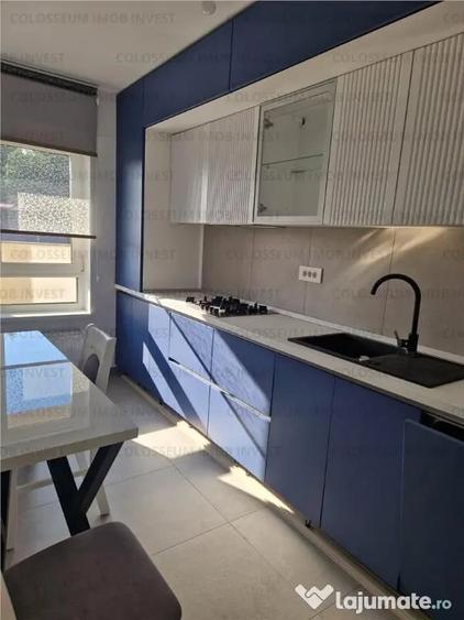 Apartament cu 2 camere decomandat în Calea București