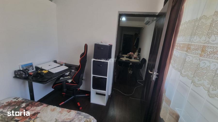 Apartament cu 3 camere în Valea Adâncă
