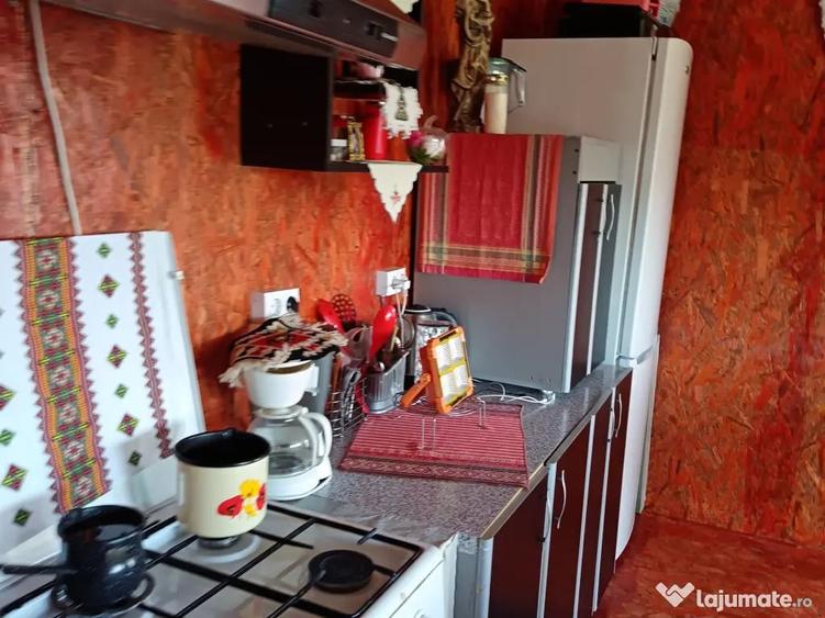 Casă cu 3 camere în Tutana