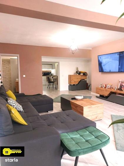 Casă cu Teren 820 Mp în Centura