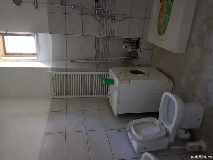 Casă cu 3 camere în Central