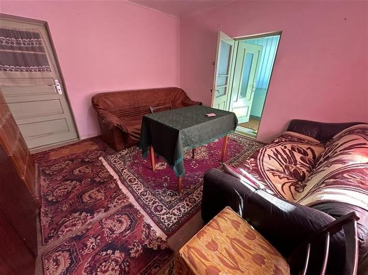 Casă individuală cu 3 camere cu Teren 969 Mp în Sud