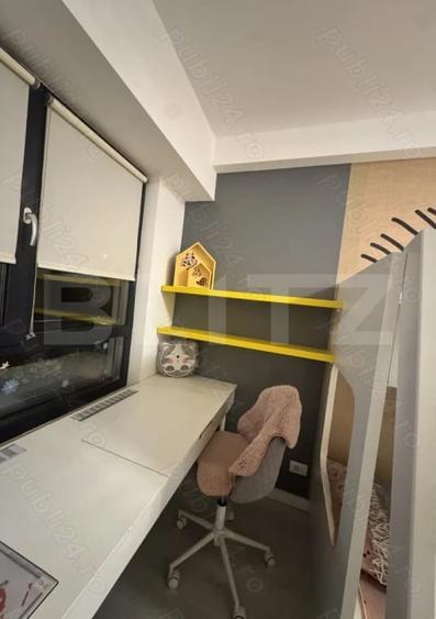 Apartament cu 3 camere decomandat, mobilat în Cug