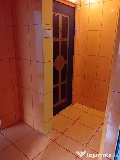 Inchiriere apartament cu doua camere, micro 19 - 6