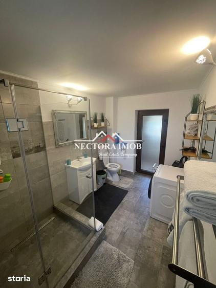 Casă cu 2 camere cu Teren 500 Mp în Central