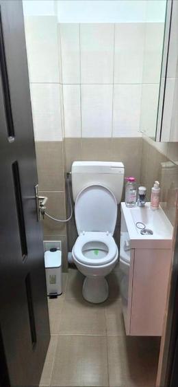 Apartament cu 3 camere decomandat, mobilat în 13 Septembrie