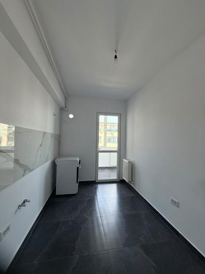 Apartament cu 2 camere decomandat în Dobroești
