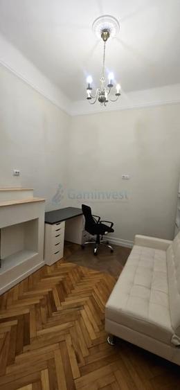 Apartament cu 4 camere decomandat în Ultracentral