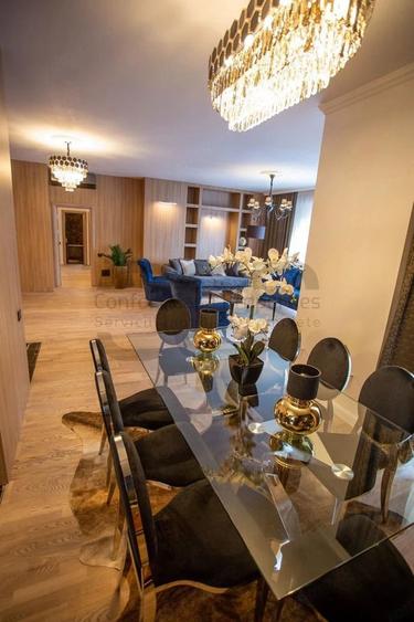 Apartament cu 4 camere decomandat în Herăstrău