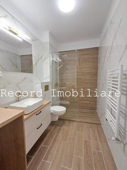 Apartament cu 2 camere semidecomandat în Florești