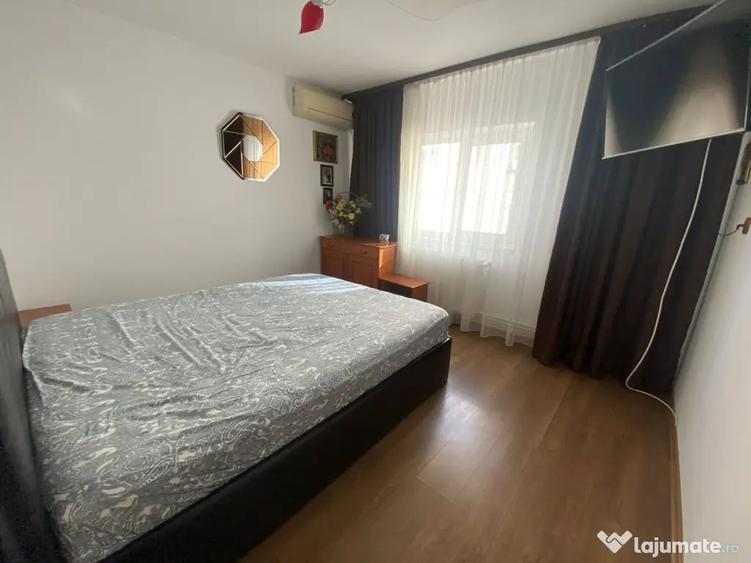 Apartament cu 3 camere decomandat în Ultracentral