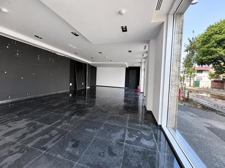 Spațiu comercial, de 80 mp, în Foișorul de Foc