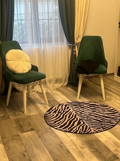 Casă cu 3 camere în Negoiești