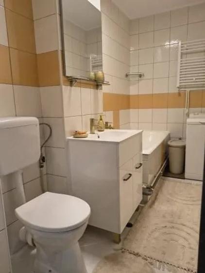 Garsonieră decomandată în Nerva Traian