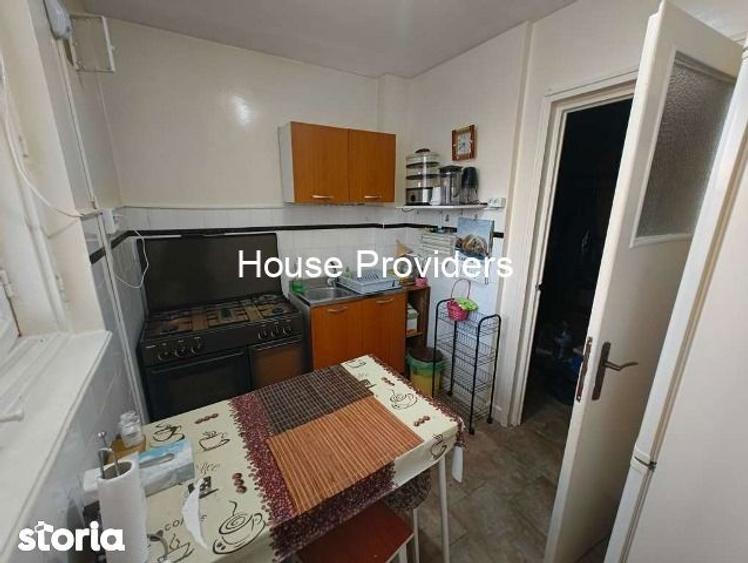 Apartament cu 3 camere semidecomandat în Titan — fotografia 3