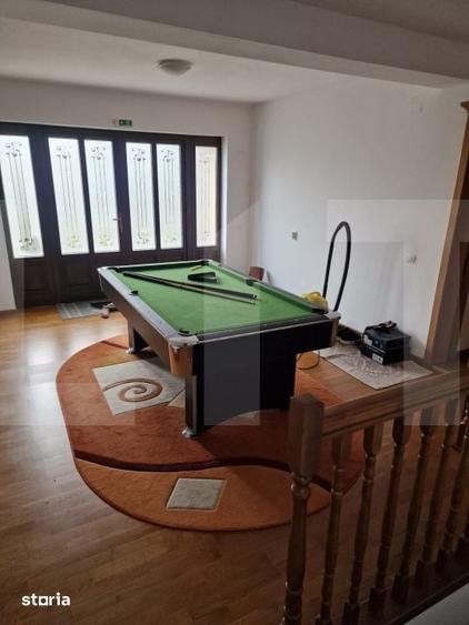 Casă cu 8 camere cu Teren 2252 Mp în Coșula