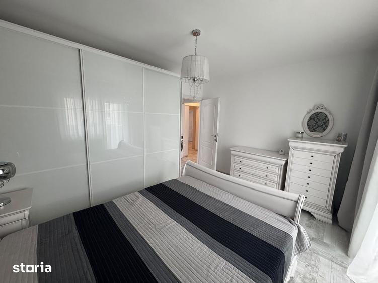 Apartament cu 3 camere în Vitan