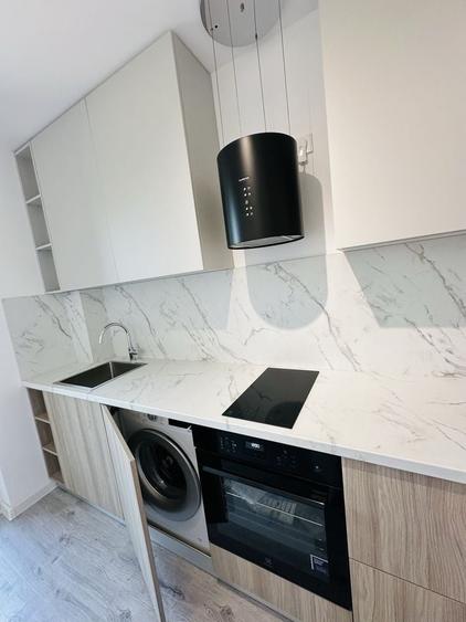 OFERTA Apartament cu o camera de inchiriat la Poitiers Towers (Frumoasa) - 2