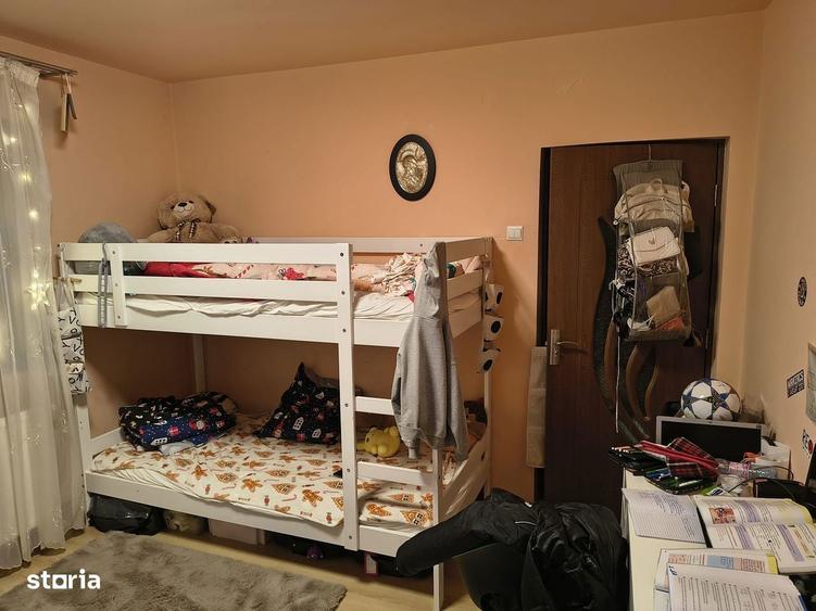 Apartament cu 2 camere decomandat în Lipănești