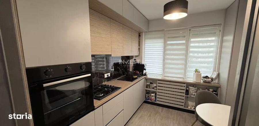 Apartament cu 3 camere decomandat în Alexandru cel Bun