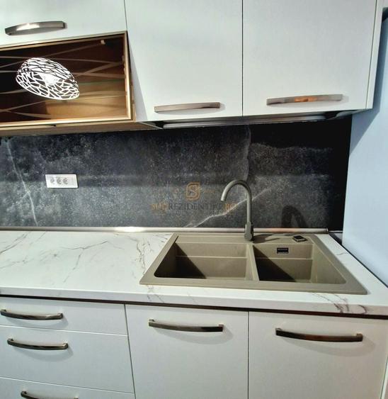 Apartament cu 2 camere decomandat, mobilat în Metalurgiei
