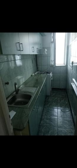 Apartament cu 2 camere decomandat în Runcu Salvei