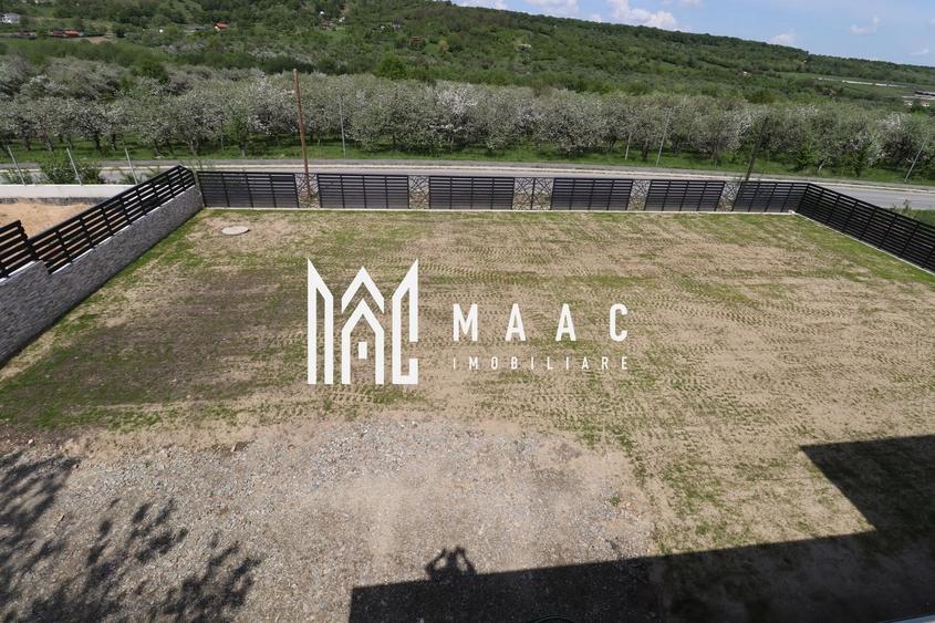 Casă individuală cu 5 camere cu Piscina în Est