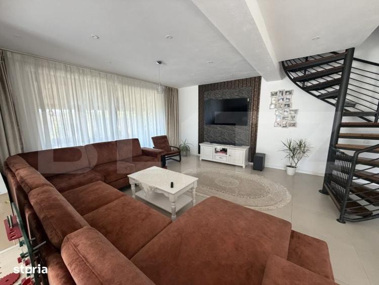 Casă cu 4 camere cu Teren 1279 Mp în Nușfalău